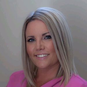 Meet your Posher, Lindsay